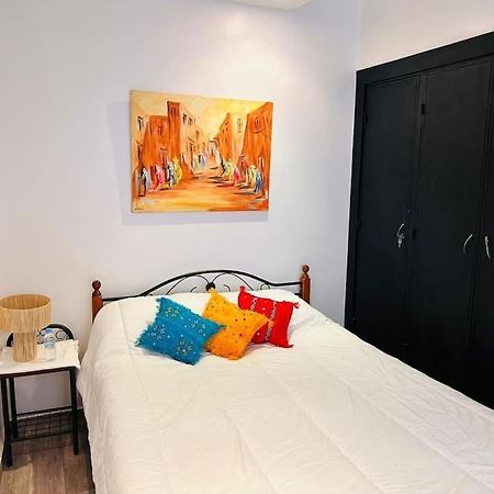 Charmant Appartement Avec Piscine 2Chambres Au Coeur De Gueliz Marrakesh Exteriör bild